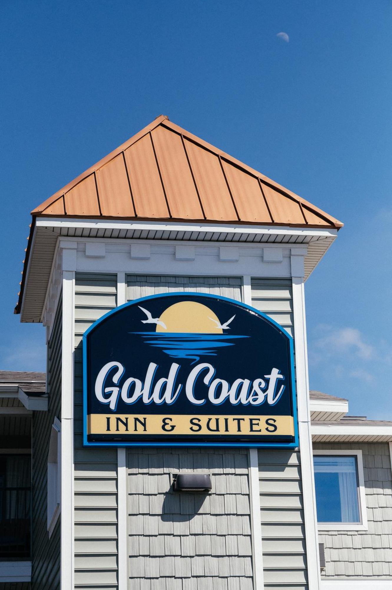 Kasa Gold Coast Inn Травърс Сити Екстериор снимка